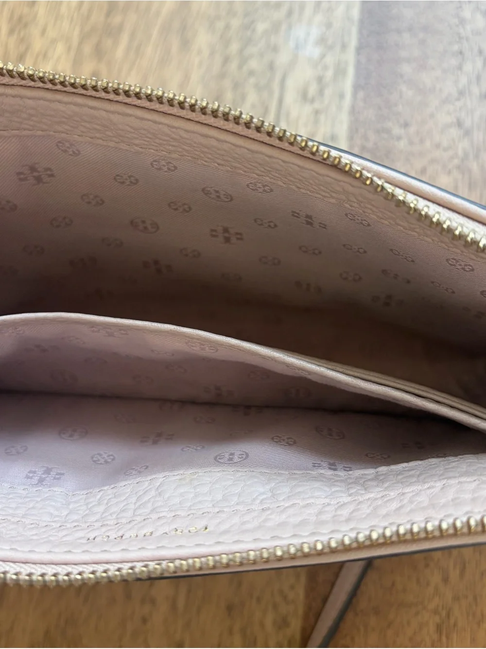 Tory Burch Blush Pink Pebbled Leather Crossbody Clutch Gold Hardware
